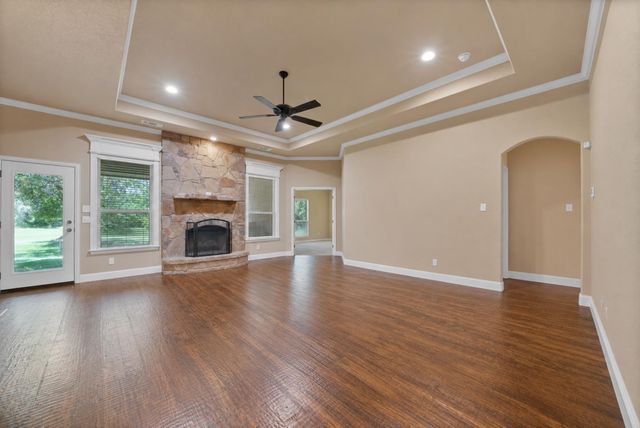 112 Meadow Arbor Drive, Weatherford, TX 76085