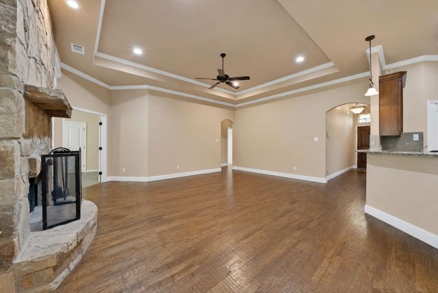 112 Meadow Arbor Drive, Weatherford, TX 76085