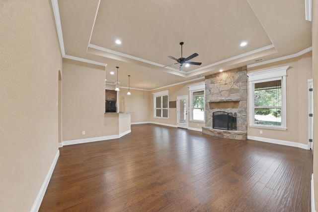 112 Meadow Arbor Drive, Weatherford, TX 76085