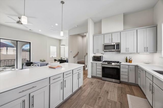 5232 Schuler Street, Houston, TX 77007