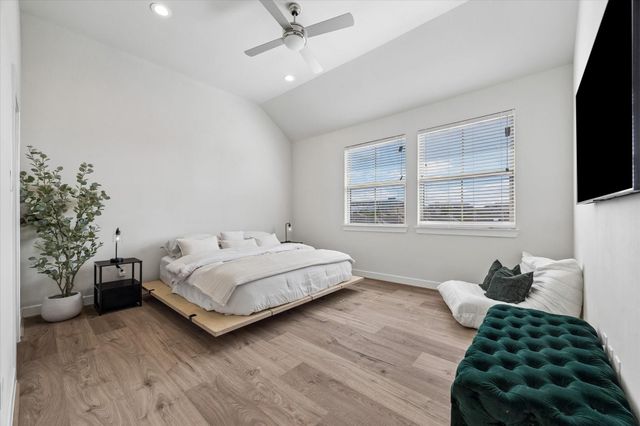 5232 Schuler Street, Houston, TX 77007