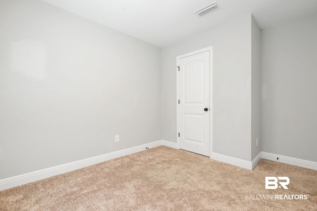 1137 S Forest Glen Drive, Mobile, AL 36618