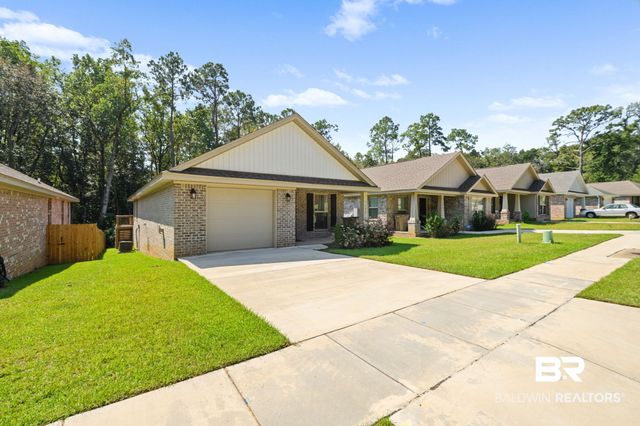 1137 S Forest Glen Drive, Mobile, AL 36618