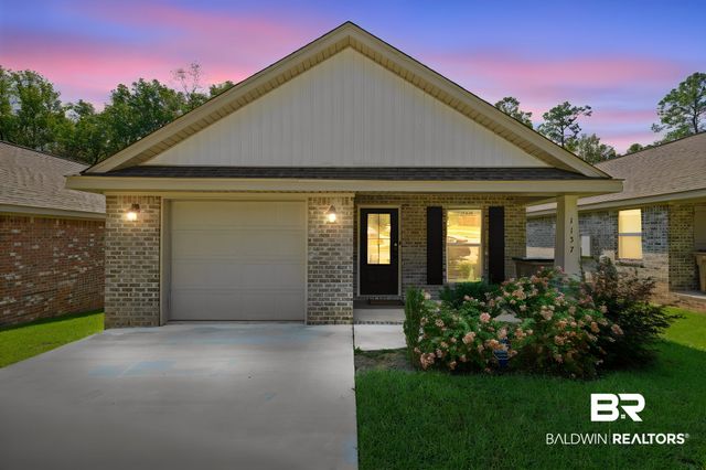 1137 S Forest Glen Drive, Mobile, AL 36618