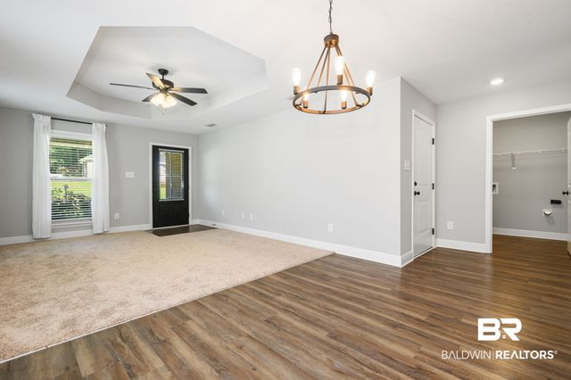 1137 S Forest Glen Drive, Mobile, AL 36618