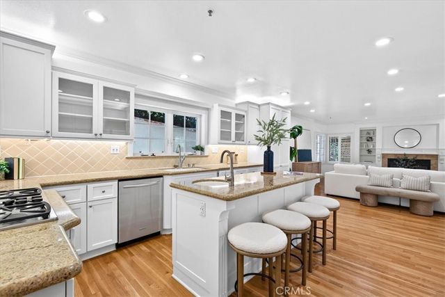 19 Round Up, Bell Canyon, CA 91307