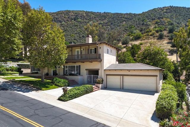 19 Round Up, Bell Canyon, CA 91307
