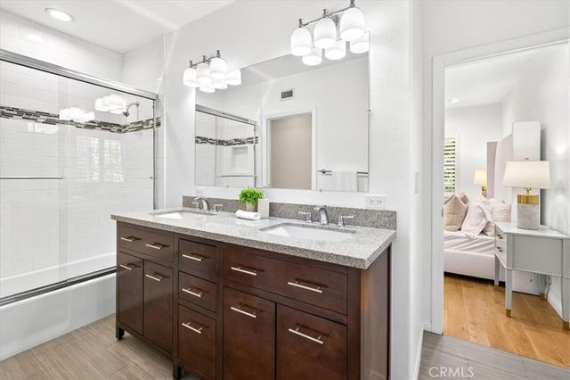 19 Round Up, Bell Canyon, CA 91307