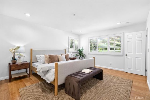 19 Round Up, Bell Canyon, CA 91307