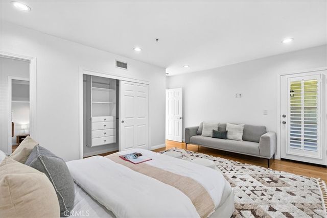 19 Round Up, Bell Canyon, CA 91307