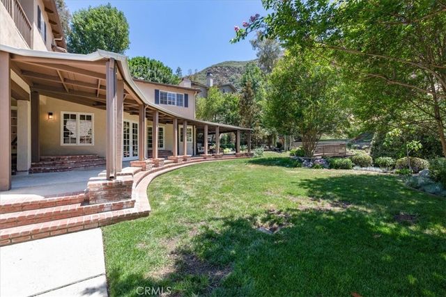 19 Round Up, Bell Canyon, CA 91307