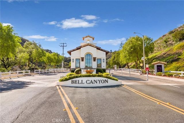 19 Round Up, Bell Canyon, CA 91307