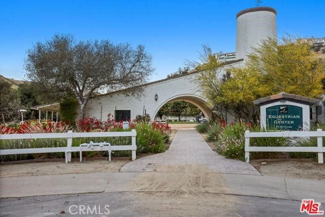 19 Round Up, Bell Canyon, CA 91307