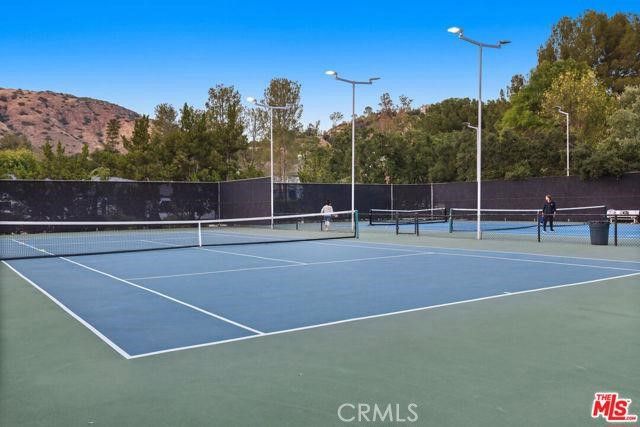 19 Round Up, Bell Canyon, CA 91307