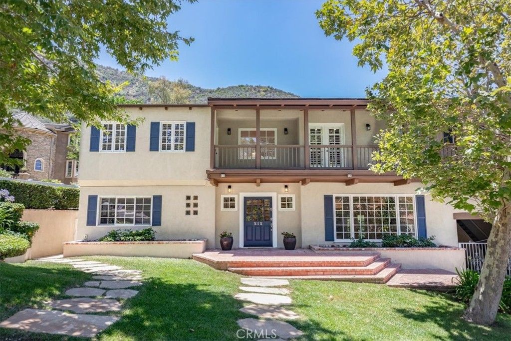 19 Round Up, Bell Canyon, CA 91307
