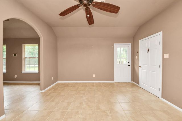 17820 Mcdonald Court, Conroe, TX 77302