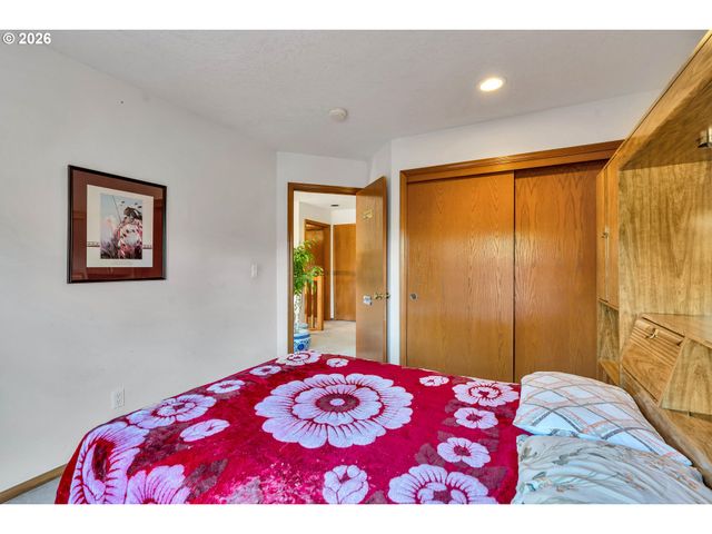 13455 Sw ANGORA Ln, Beaverton, OR 97008