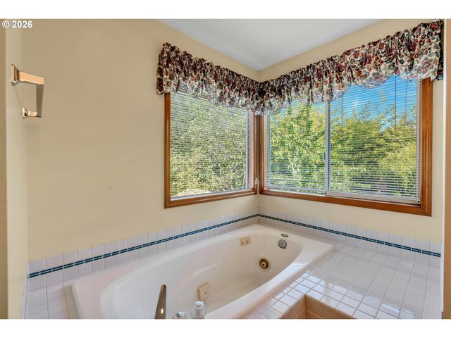 13455 Sw ANGORA Ln, Beaverton, OR 97008