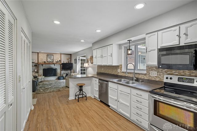 631 Augusta Drive, Fairborn, OH 45324