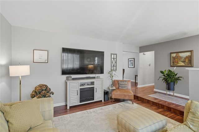 631 Augusta Drive, Fairborn, OH 45324