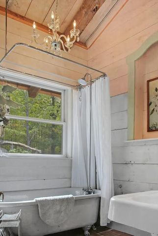 2334 Benjamin Blvd, La Pointe, WI 54850