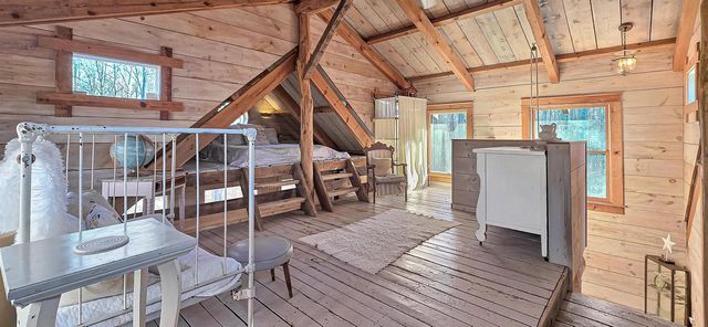 2334 Benjamin Blvd, La Pointe, WI 54850