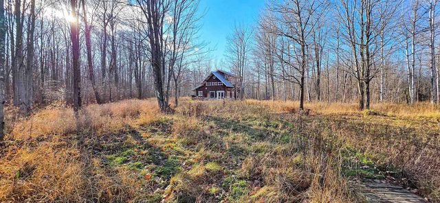 2334 Benjamin Blvd, La Pointe, WI 54850