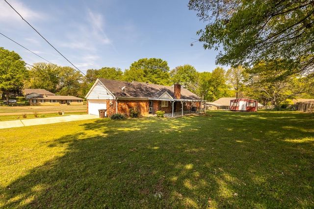 2448 ELMORE PARK RD, Bartlett, TN 38134