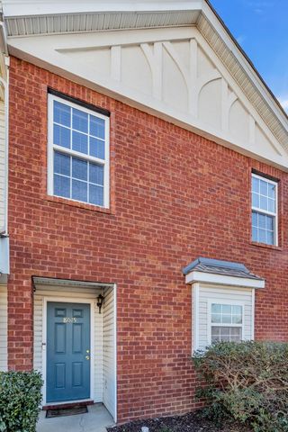 8015 Mickey Katz Cir, La Vergne, TN 37086