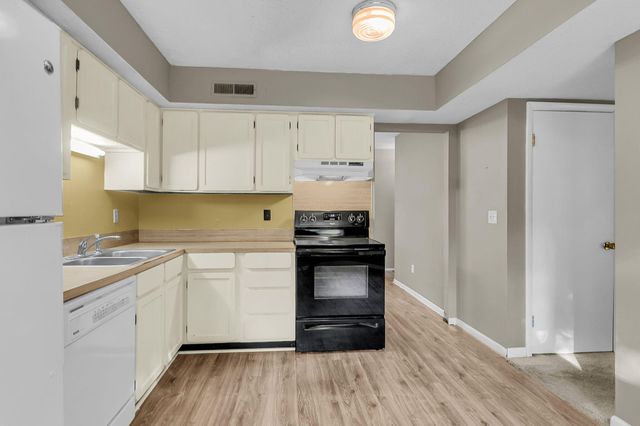 105 Bridgecreek Drive, Goose Creek, SC 29445