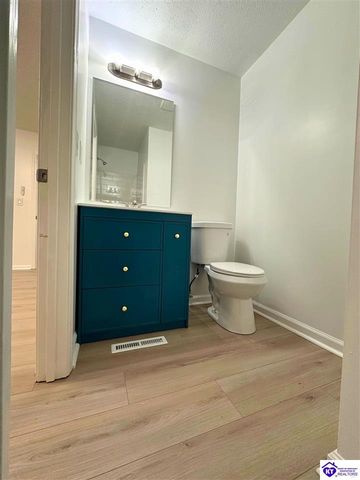 1427 Catalpa Drive, Radcliff, KY 40160