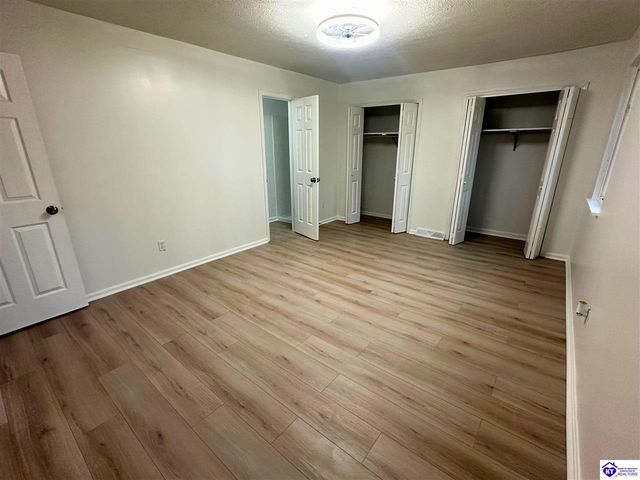 1427 Catalpa Drive, Radcliff, KY 40160