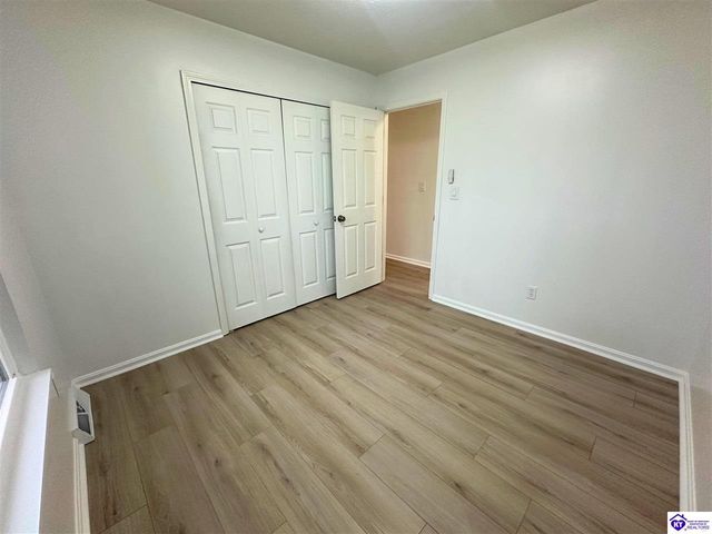 1427 Catalpa Drive, Radcliff, KY 40160