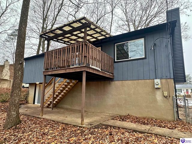 1427 Catalpa Drive, Radcliff, KY 40160