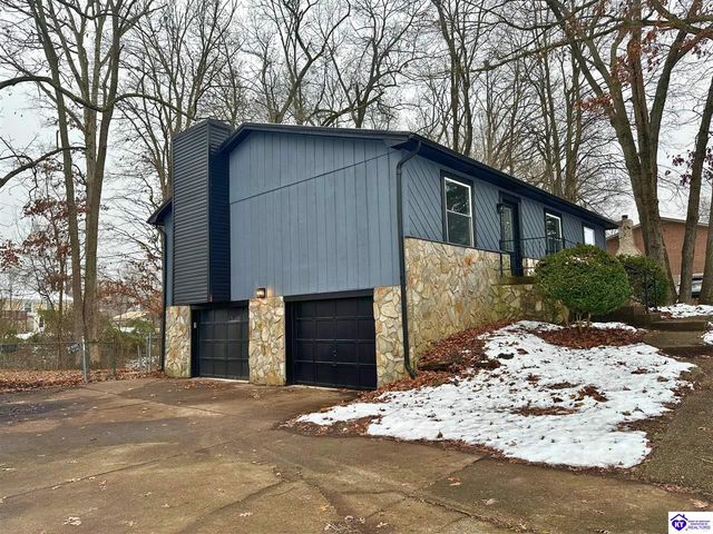 1427 Catalpa Drive, Radcliff, KY 40160