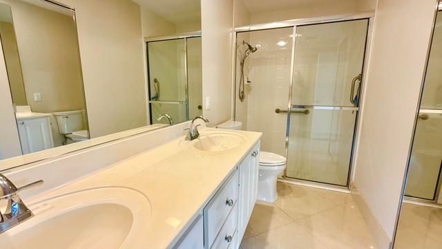 7735 Pine Island Way, West Palm Beach, FL 33411