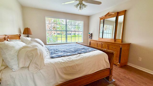 7735 Pine Island Way, West Palm Beach, FL 33411