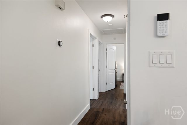 1318 Whitfield Park Drive, Savannah, GA 31406