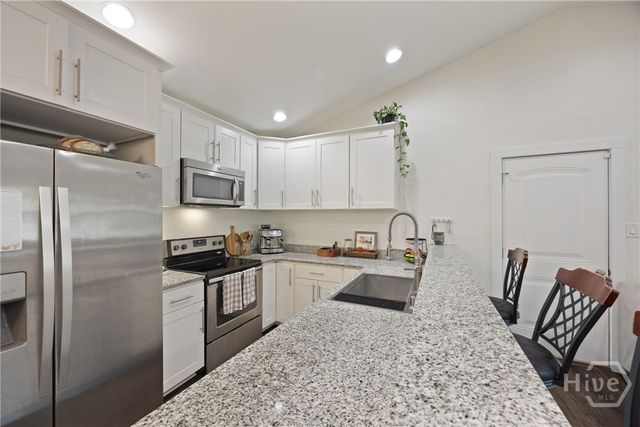 1318 Whitfield Park Drive, Savannah, GA 31406