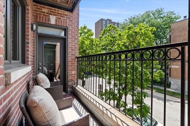 4700 N Kenmore Avenue 2C, Chicago, IL 60640