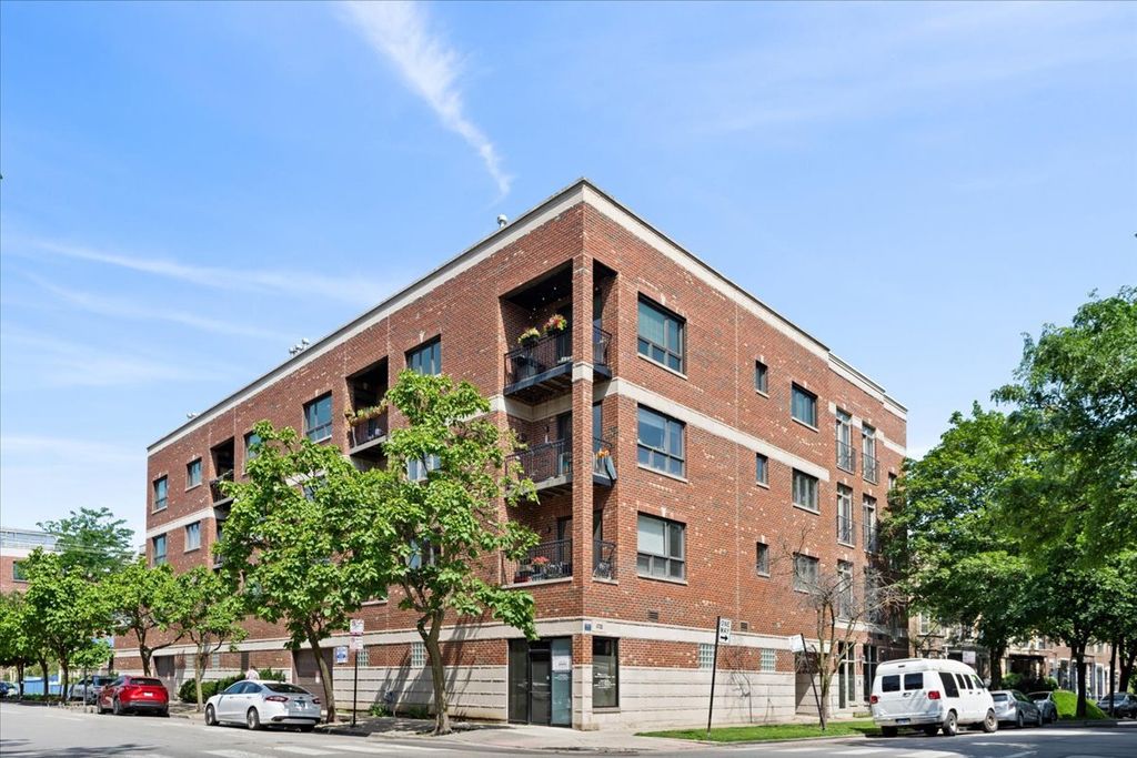 4700 N Kenmore Avenue 2C, Chicago, IL 60640
