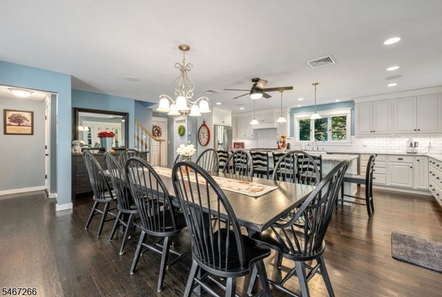 39 Red Mine Rd, Wanaque Boro, NJ 07465