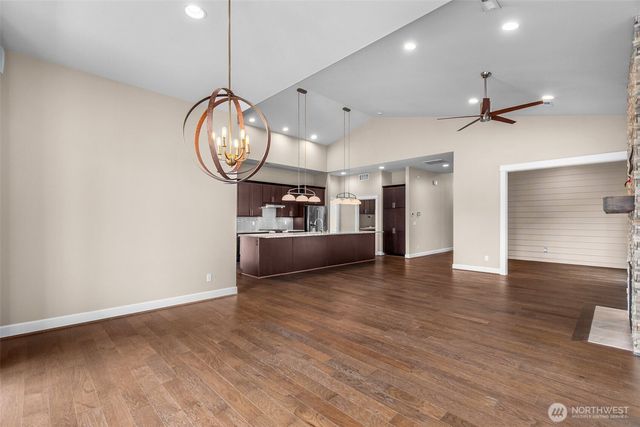3732 Eagledale Court NW, Olympia, WA 98513