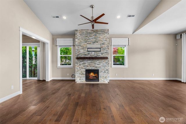 3732 Eagledale Court NW, Olympia, WA 98513