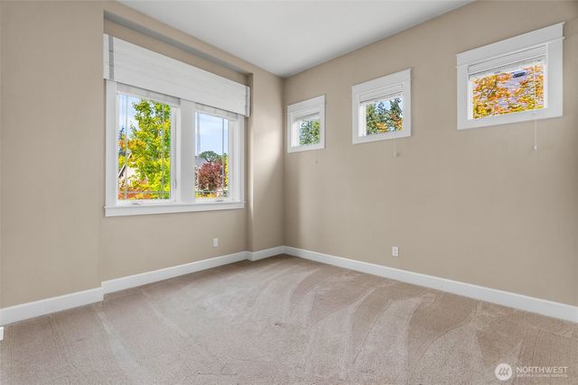 3732 Eagledale Court NW, Olympia, WA 98513