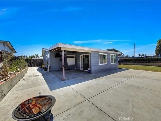 910 Saint George Court, Spring Valley, CA 91977