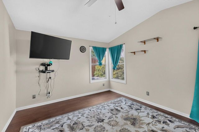 1617 Debra Place NE, Rio Rancho, NM 87144
