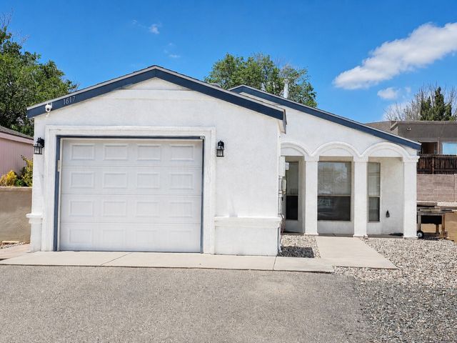 1617 Debra Place NE, Rio Rancho, NM 87144
