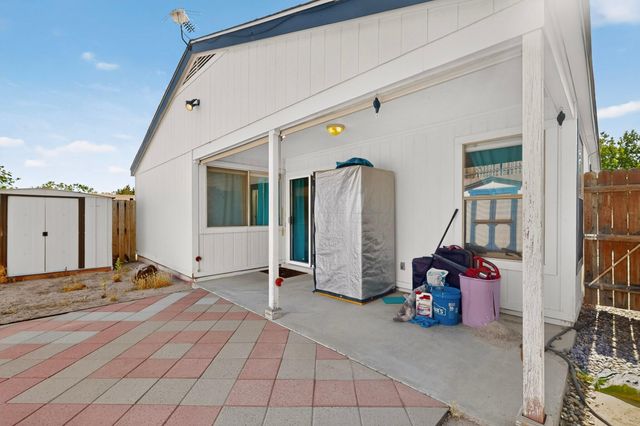 1617 Debra Place NE, Rio Rancho, NM 87144