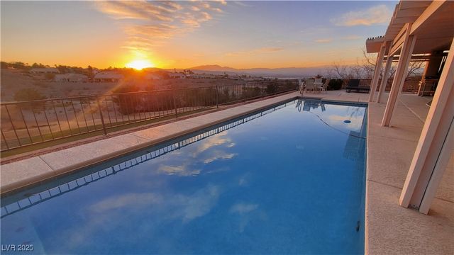 2106 Dipinto Avenue, Henderson, NV 89052